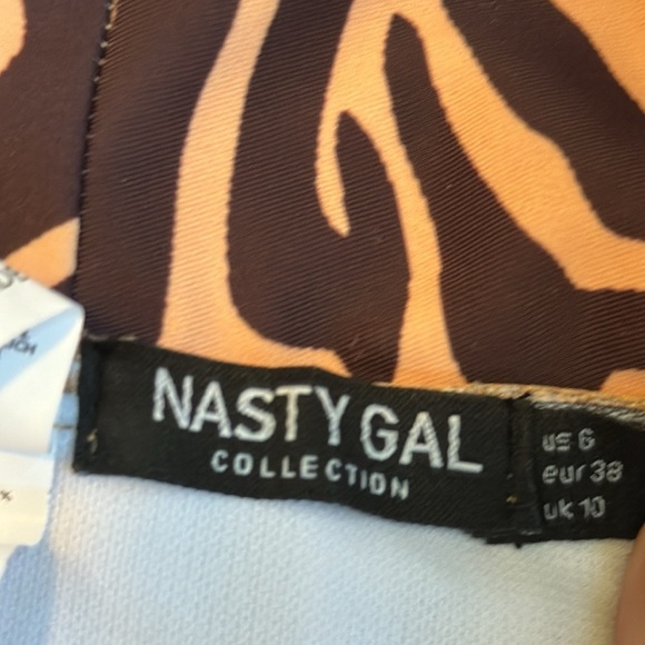 Nasty gal Zebra High Leg Bikini Bottoms - Picture 8 of 10